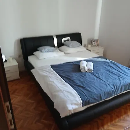 Gabri-el Apartment *