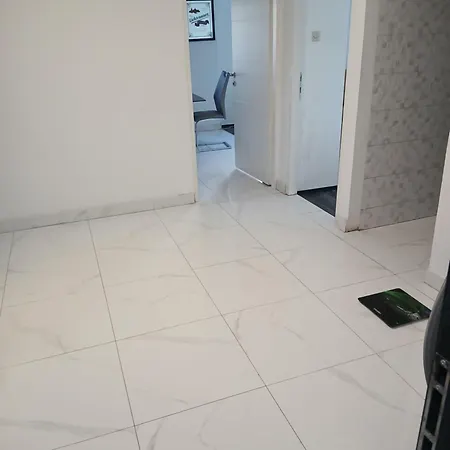 Gabri-el Apartment *